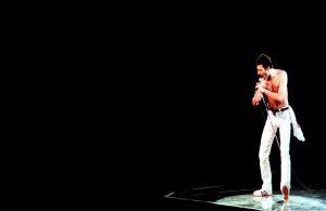 blog_20161031_universal_musica_bohemianrhapsodycumple-41anos3