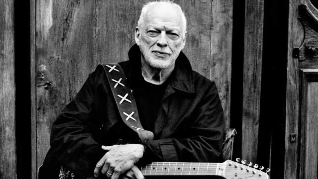 La leyenda de Pink Floyd "David Gilmour " fusiona clásicos con nuevas piezas en una noche inolvidable