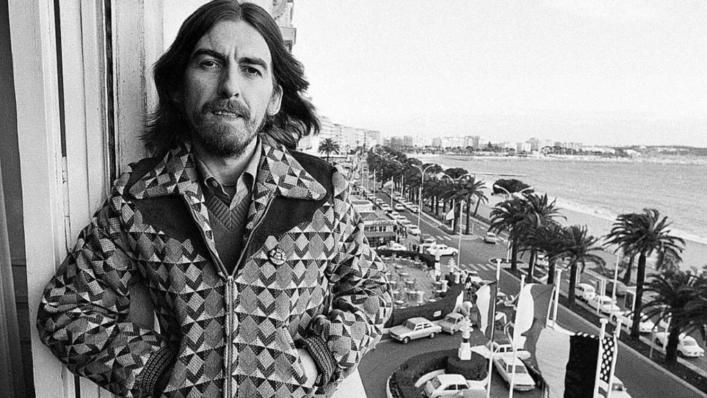 Hoy recordamos a George Harrison, quien nos regaló himnos como "Here Comes the Sun" y "Something"