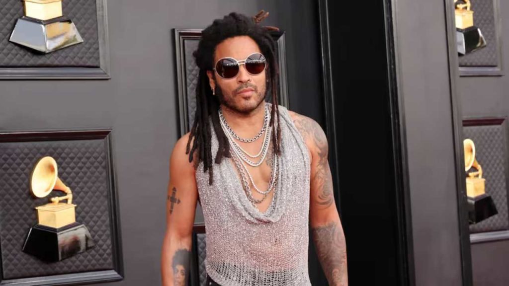 Lenny Kravitz revela su impresionante colección de reliquias de leyendas como Prince, James Brown y Jimi Hendrix.