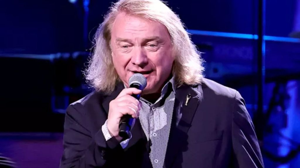 La leyenda del rock, Lou Gramm, líder de Foreigner, ha confirmado que colgará el micrófono en 2025