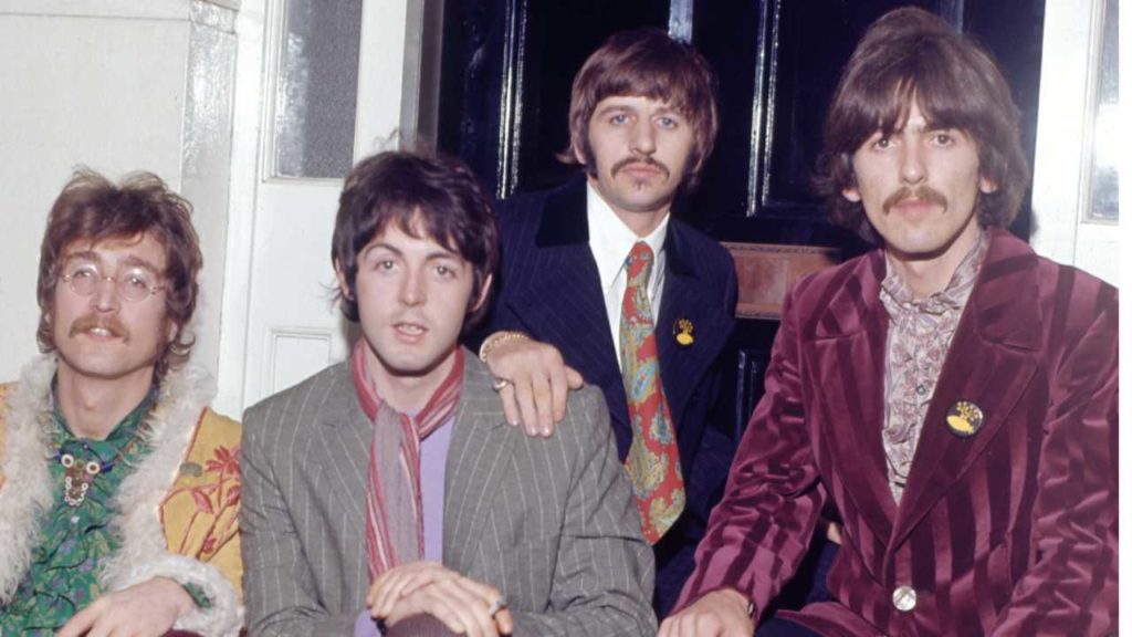 The Beatles también exploraron proyectos más personales, dando lugar a canciones únicas donde no todos los miembros participaron.