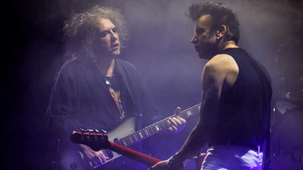 The Cure lanza un álbum en vivo con las grabaciones de su show en el Troxy