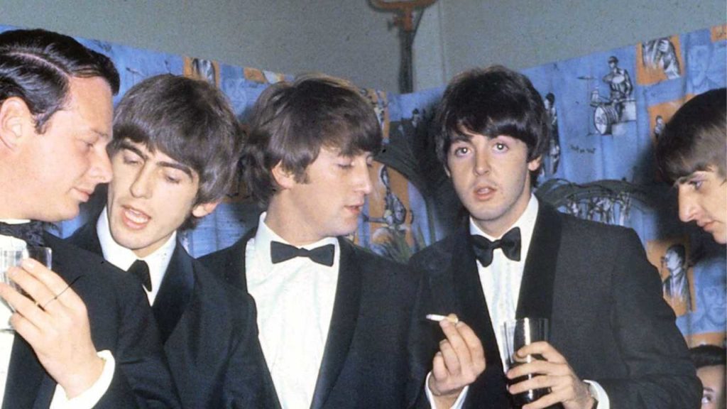 Un viaje épico hacia la historia de la banda más icónica "The Beatles"