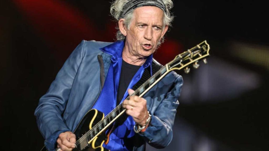 Keith Richards sigue marcando la historia con su talento y su vida llena de anécdotas únicas.