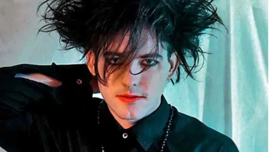 Robert Smith se suma a la creciente lista de celebridades que abandonan Twitter tras los cambios implementados por Elon Musk
