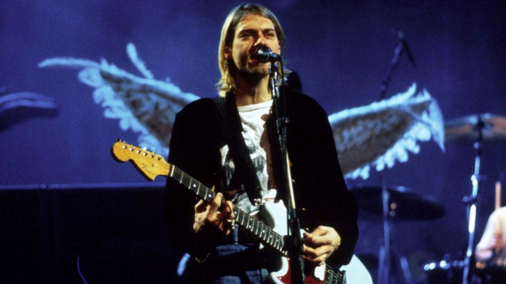Kurt Cobain una de las figuras más influyentes del rock, habría cumplido hoy 58 años. Su música y su trágico final siguen generando fascinación y debate