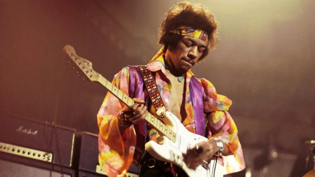 George Harrison afirmó que su canción "I Feel Fine" inspiró a Jimi Hendrix a utilizar el feedback en su música