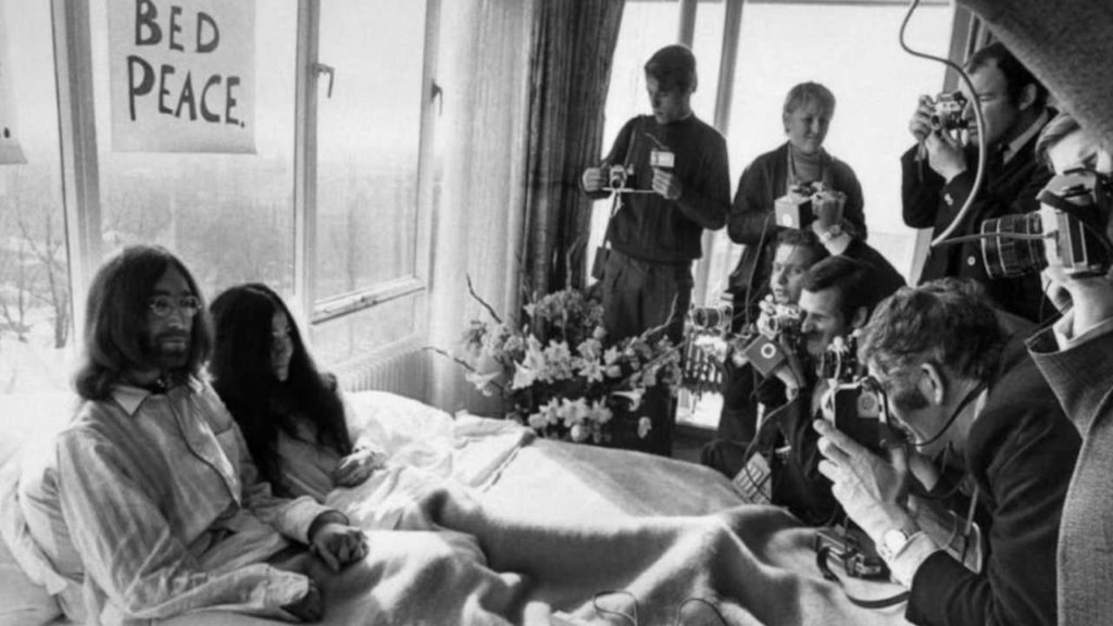 Material exclusivo y nuevos remixes de SJohn Lennon y Yoko Ono revelan la historia detrás del concierto benéfico de 1972 en Nueva York