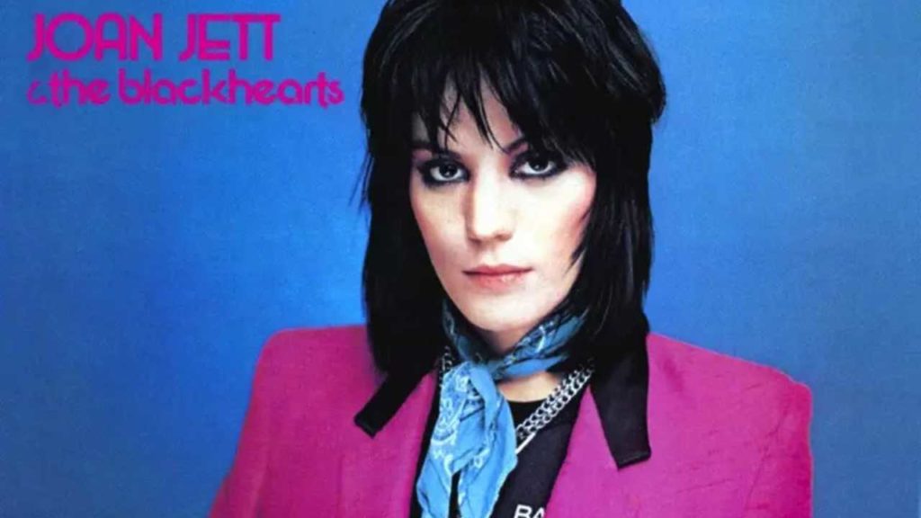 De Cenicienta a Reina del Rock: El Viaje Épico de "I Love Rock 'N Roll"