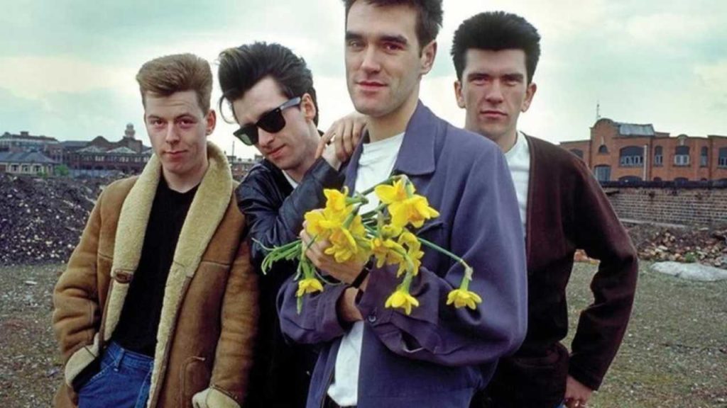 Morrissey, el exlíder de The Smiths ataca a la banda con un comentario desconcertante, reviviendo una vieja disputa