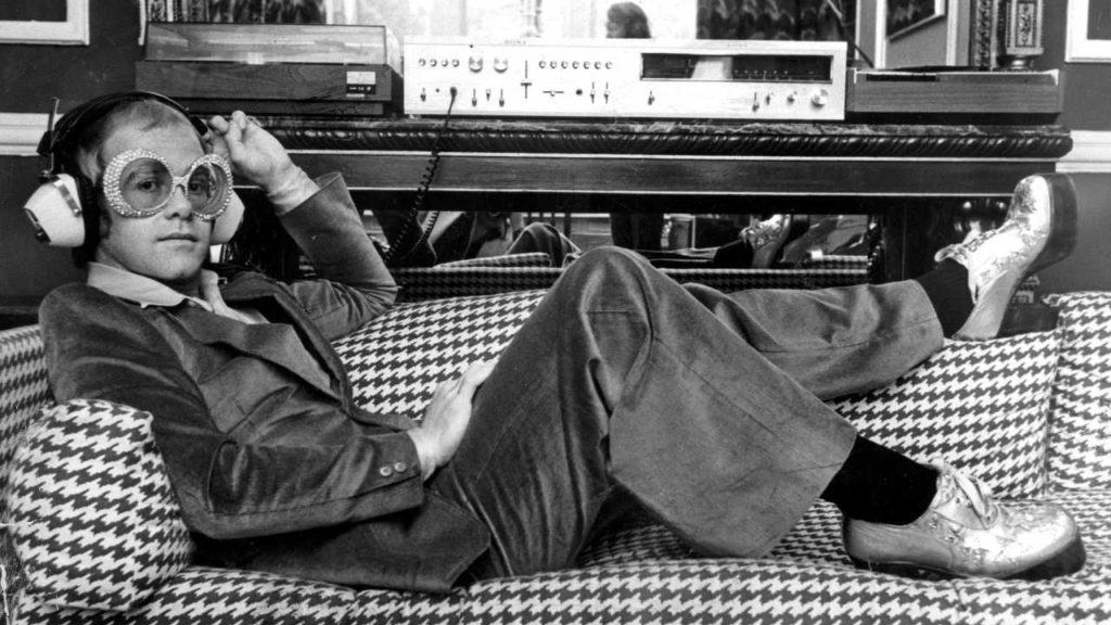 Elton John revela que, a pesar de estar "harto" de cantarla, "Your Song" es la canción de la que se siente más orgulloso