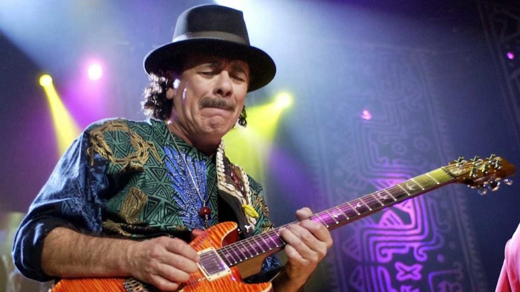 Carlos Santana, de 77 años, encendió las alarmas entre sus seguidores y la industria musical al ser hospitalizado de emergencia