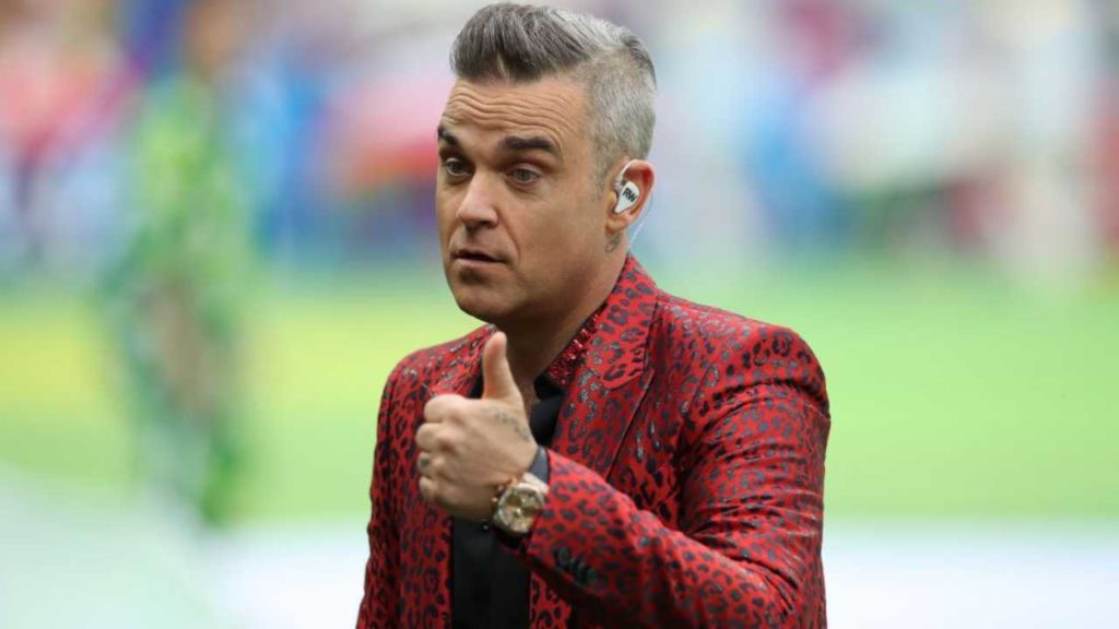 Robbie Williams anuncia gira con esencia británica