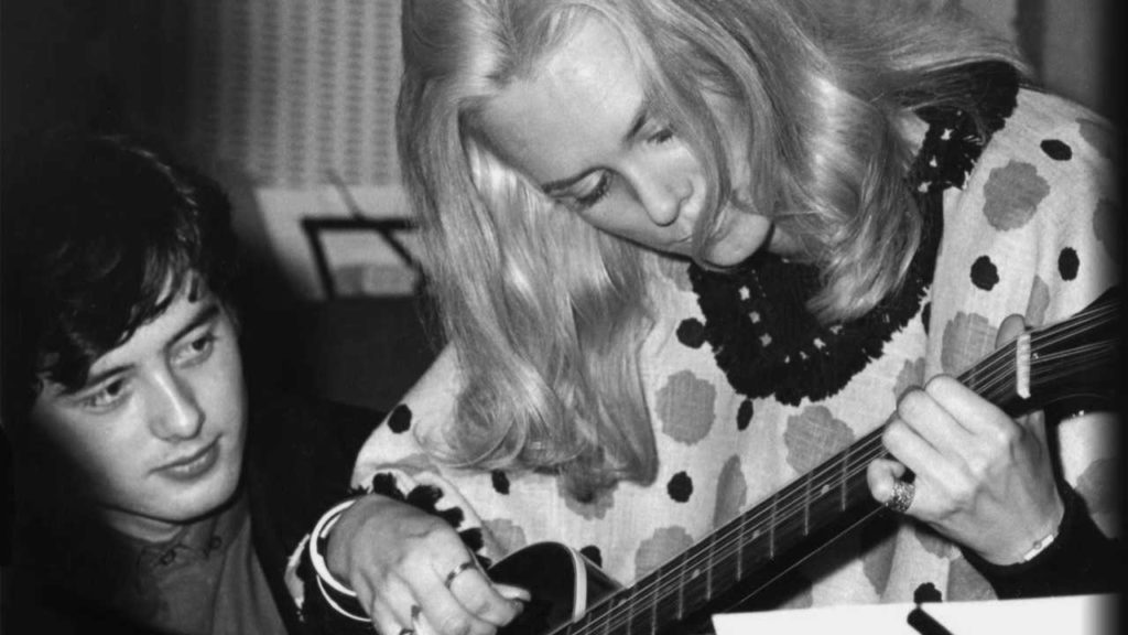 John Lennon y Jackie DeShannon: la conexión que dejó huella en el sonido Beatle