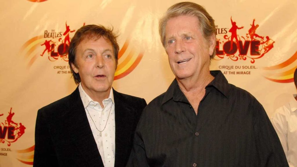 El emotivo homenaje de Paul McCartney al líder de The Beach Boys
