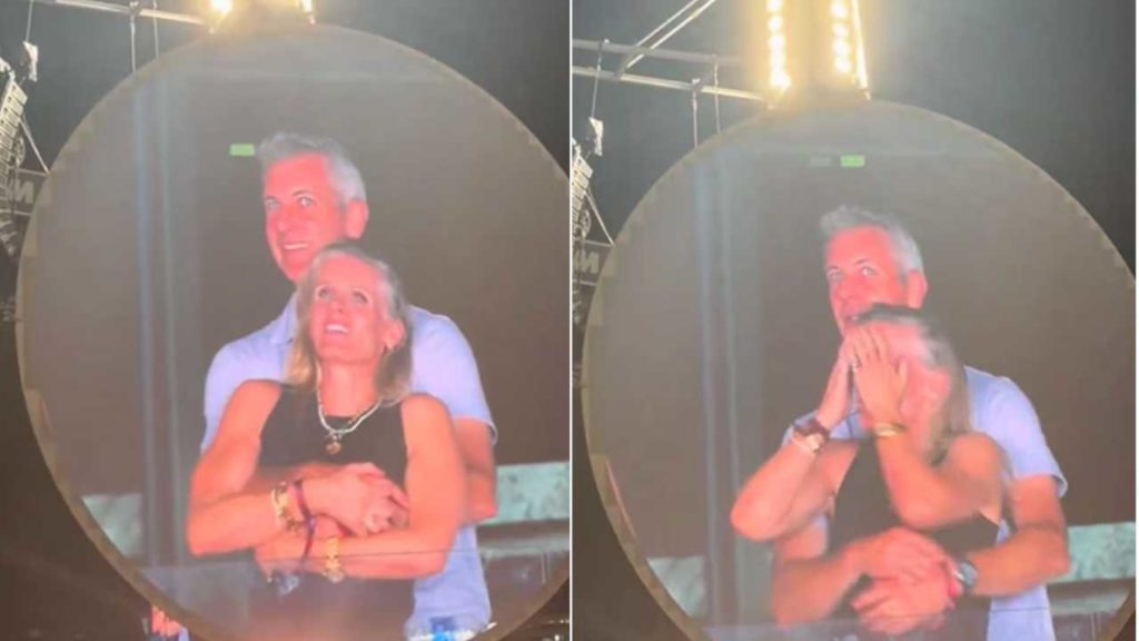 Chris Martin bromea en escena y deja claro que las cámaras están atentas