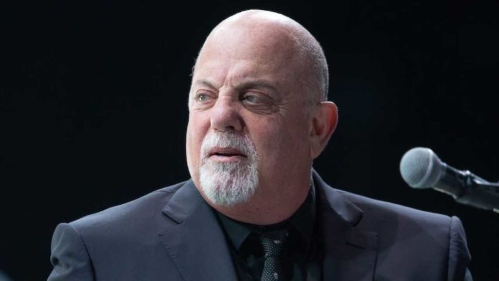 Billy Joel suspende conciertos pero mantiene el espíritu fuerte