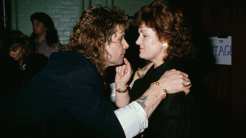 Ozzy y Sharon Osbourne: del heavy metal al rodaje de un filme sin filtros