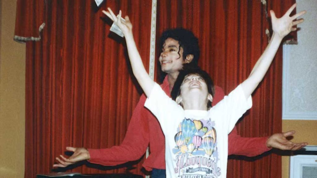 Michael Jackson, ecos del pasado: de confidente íntimo al presunto extorsionador