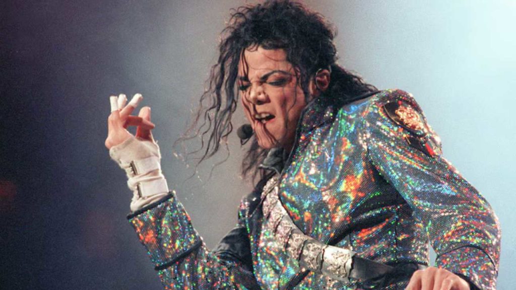 Revelan que Paris Jackson ya recibió millones del legado