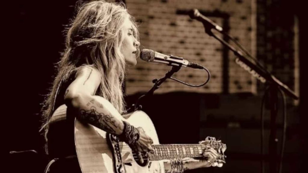 Sobriedad, riesgo y honestidad según Paris Jackson