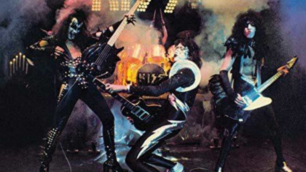 Cómo Kiss redefine su legado con 88 temas inéditos en directo