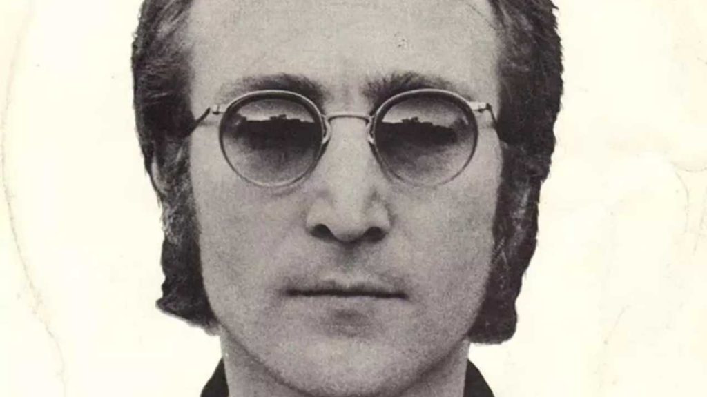 La historia inédita sobre John Lennon y un ambiente de violencia política