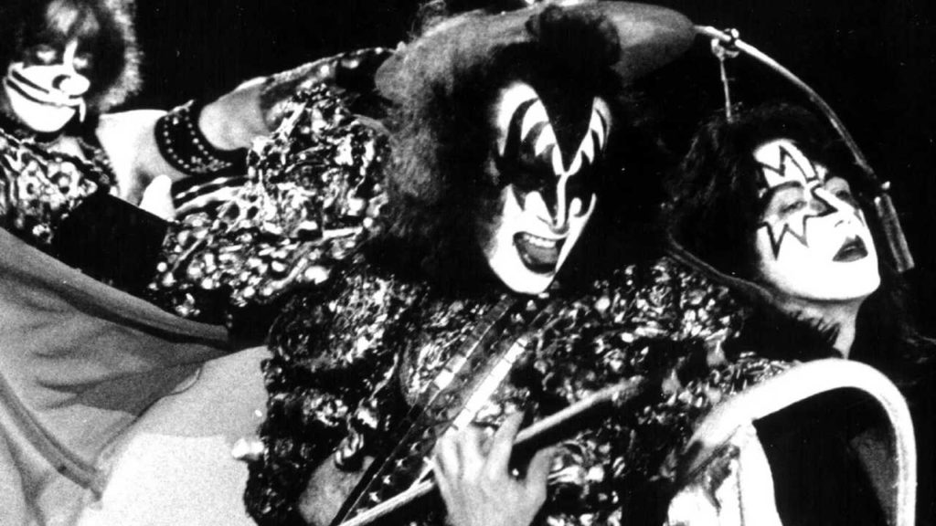 ¿Por qué fue necesario retractarse? Gene Simmons y su legado desafiante