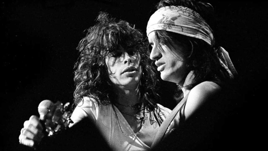 El caso de Steven Tyler que seguirá en tribunales