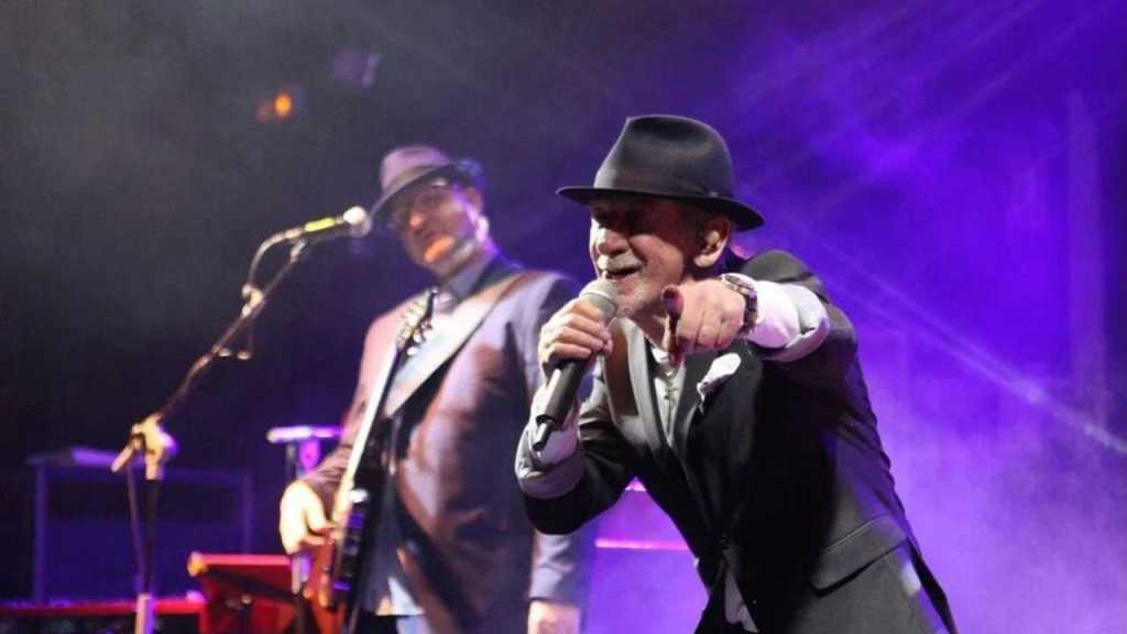 El ex cantante de Santana que definió el sonido de una generación