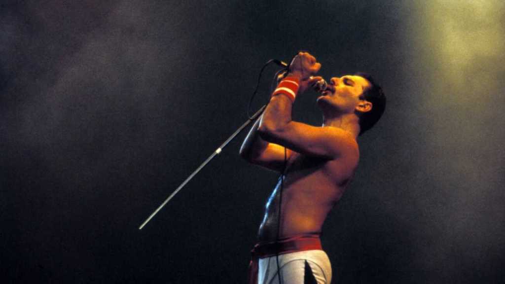 Queen celebra el legado de Freddie Mercury en la pantalla grande