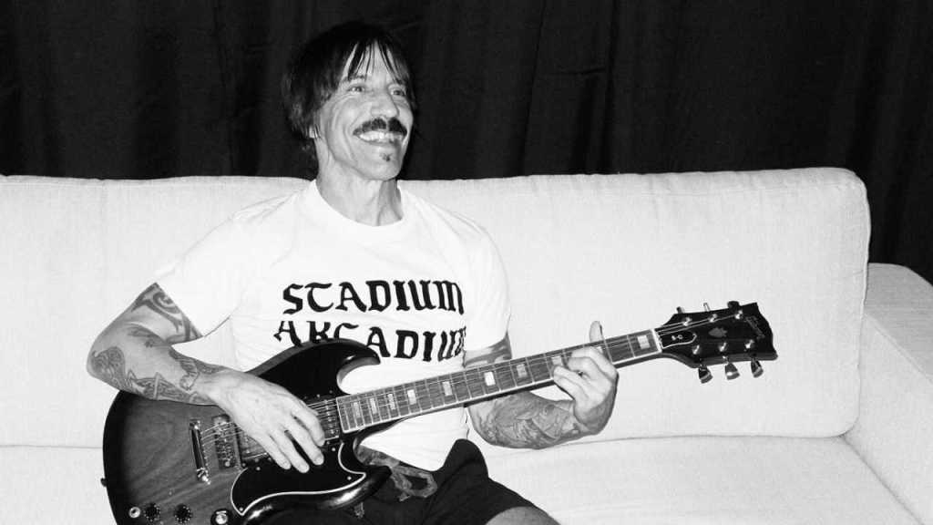 Anthony Kiedis atribuye el éxito a la pasión por hacer música