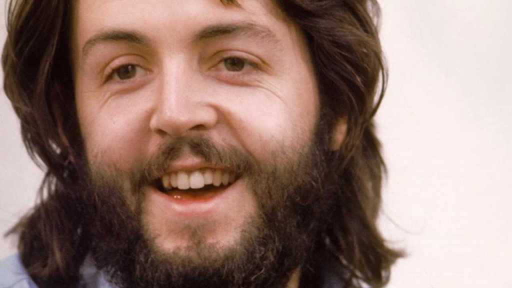 Paul McCartney terminó convirtiendo la presión en música