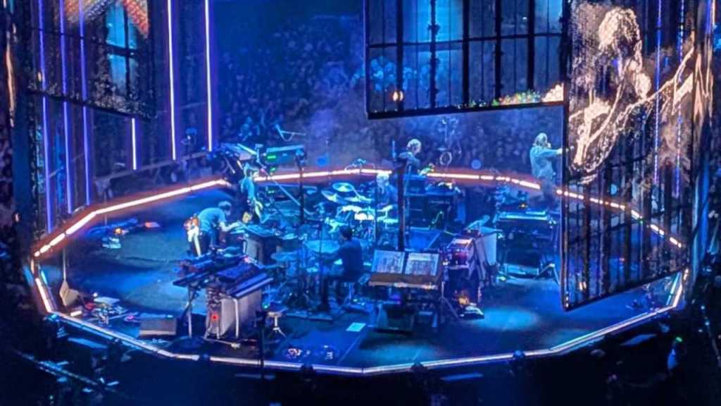Radiohead prepara una etapa distinta sobre los escenarios