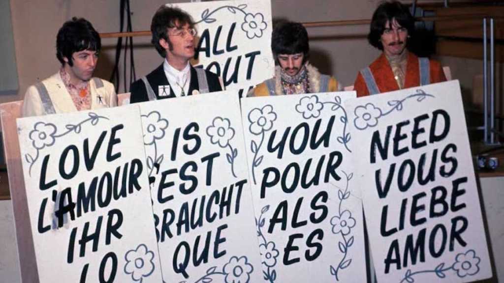 The Beatles, sus invitados y un himno que trascendió