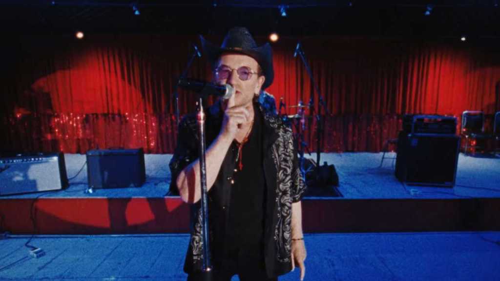 U2 apostó por la experimentación sin abandonar sus himnos